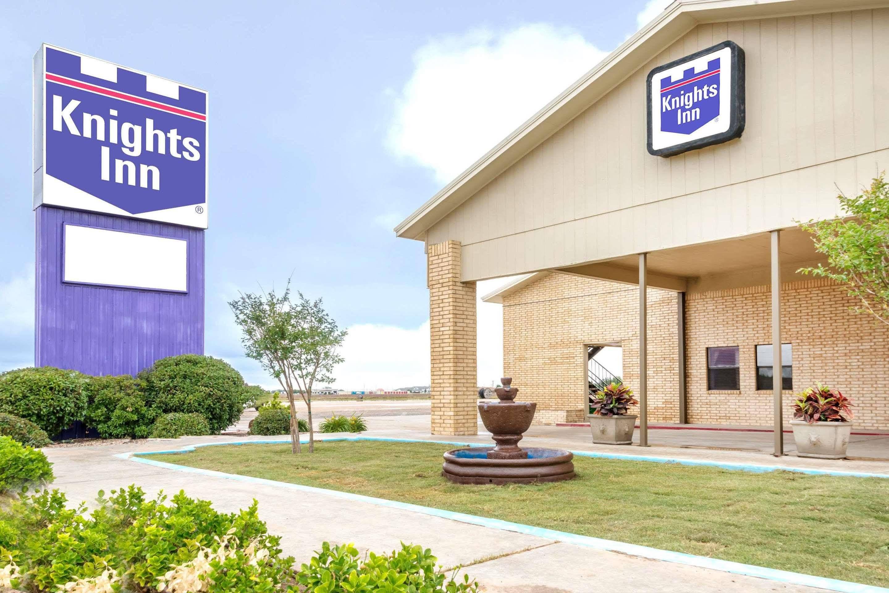 Knights Inn - Slaton Exterior photo